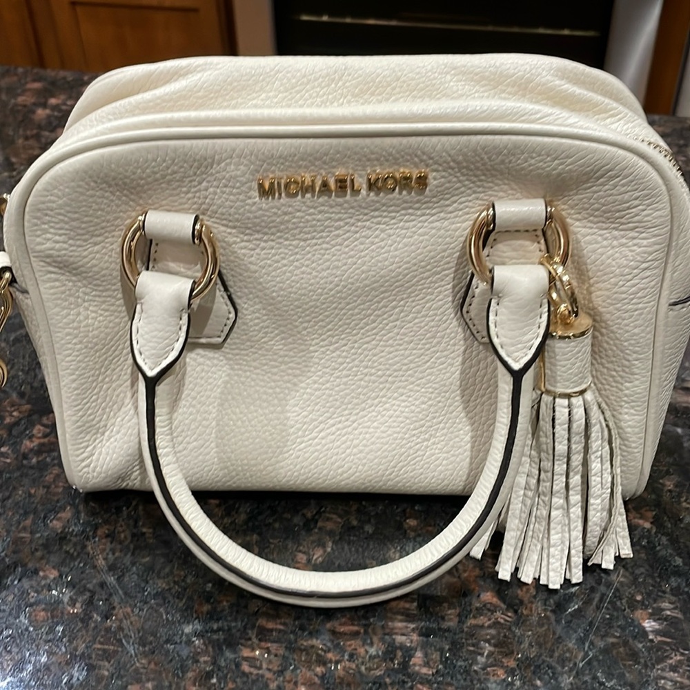 Michael Kors purse cream colored